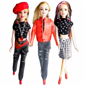Dolls wearing clothes from Chic Smart Casual Collection